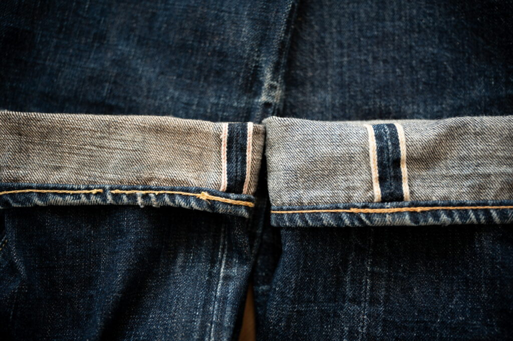 UES400ST（左） Warehouse900XX（右） 比較